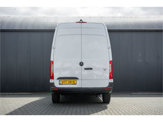 Mercedes-Benz Sprinter 311 CDI L2H2 | Volledig Ingericht | Topstaat | Mbux | Camera | Navi | Climatronic ActivLease financial lease
