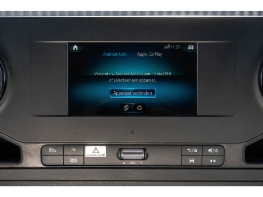 Mercedes-Benz Sprinter 315 CDI | 150 PK | Automaat | Bakwagen met laadklep | Zijdeur | Camera | Cruise | Mbux | Climatronic ActivLease financial lease