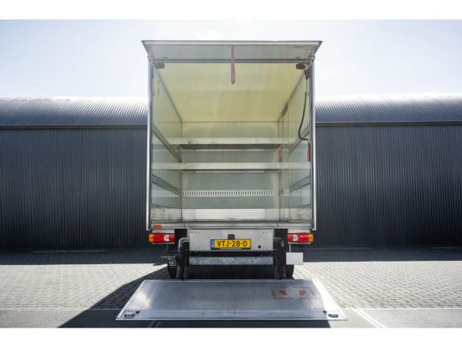 Mercedes-Benz Sprinter 315 CDI | 150 PK | Automaat | Bakwagen met laadklep | Zijdeur | Camera | Cruise | Mbux | Climatronic ActivLease financial lease