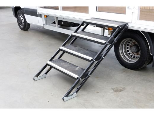 Mercedes-Benz Sprinter 514 CDI 143pk E6 7G Automaat XXL Bakwagen/Demotruck/Mobiel kantoor/showroom L483cm 07-2017 ActivLease financial lease