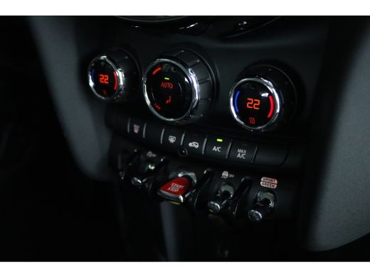 Mini Cooper 1.5 Cooper Camden Edition | Cruise Control | Carplay | Climate Control | LED | Sensoren | LMV | ActivLease financial lease