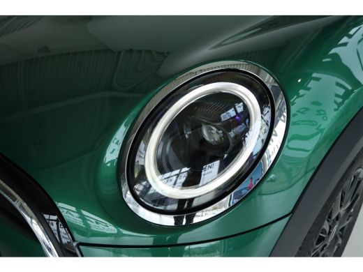 Mini Cooper 1.5 Cooper Camden Edition | Cruise Control | Carplay | Climate Control | LED | Sensoren | LMV | ActivLease financial lease