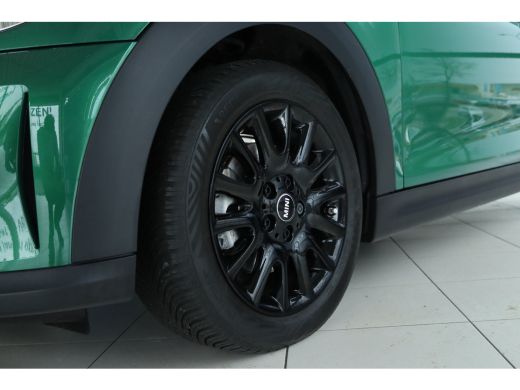 Mini Cooper 1.5 Cooper Camden Edition | Cruise Control | Carplay | Climate Control | LED | Sensoren | LMV | ActivLease financial lease