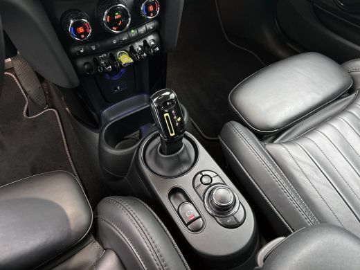 Mini Electric Electric S MINI Yours 135KW / 33 kWh SOH 100% Comfort plus / Leder / Navigatie / Pdc+Camera / Har... ActivLease financial lease