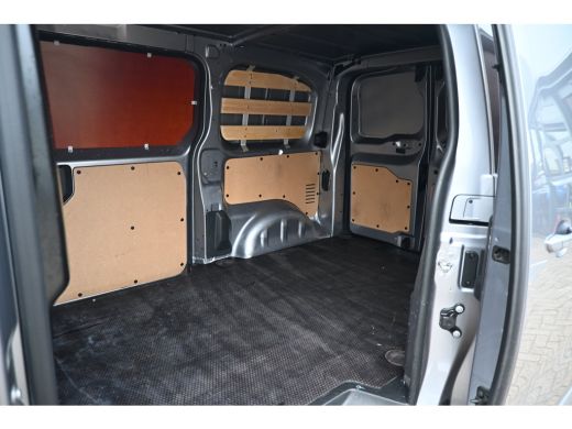 Opel Vivaro 2.0 Diesel 145 L2 | Exterieur Pakket | Comfortpakket | Digitale Binnenspiegel | Achteruitrijcamer... ActivLease financial lease
