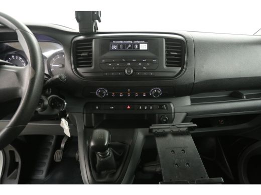 Opel Vivaro CDTI L2H1 | Airco | Cruise | 3 Zits | Parkeersensoren | Kasten ActivLease financial lease