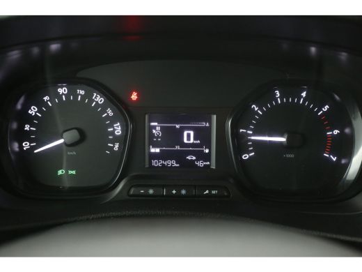 Opel Vivaro CDTI L2H1 | Airco | Cruise | 3 Zits | Parkeersensoren | Kasten ActivLease financial lease