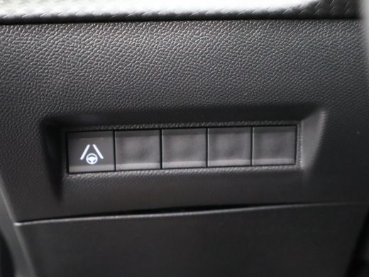 Peugeot 2008 1.2 PureTech 130 GT | 360 camera | Adaptive Cruise Control | Climate Control | Apple Carplay/Andr... ActivLease financial lease