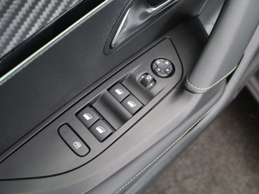 Peugeot 2008 1.2 PureTech 130 GT | 360 camera | Adaptive Cruise Control | Climate Control | Apple Carplay/Andr... ActivLease financial lease