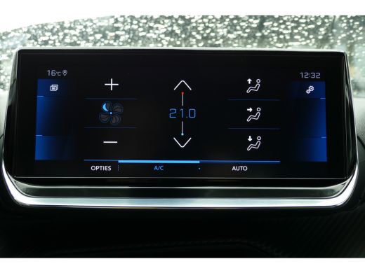 Peugeot 208 1.2 PURETECH 100PK 5-DRS GT-LINE / NAVI / CLIMA / CAMERA / 17"LMV / FULL-LED / PDC / BLUETOOTH / ... ActivLease financial lease