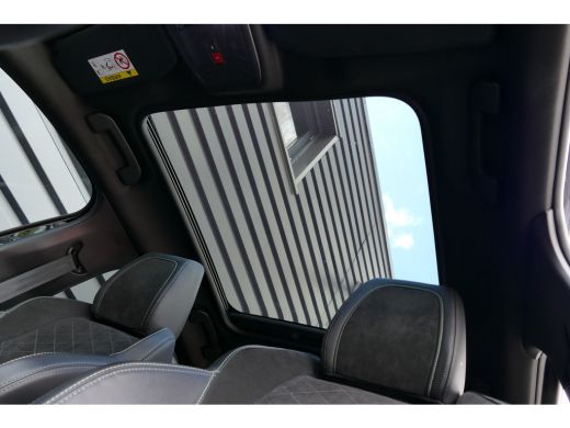 Peugeot 208 1.2 PURETECH 100PK GT PACK / NAVI / ALCANTARA / CLIMA / PANO.DAK / STOELVERWARMING / CAMERA / FUL... ActivLease financial lease