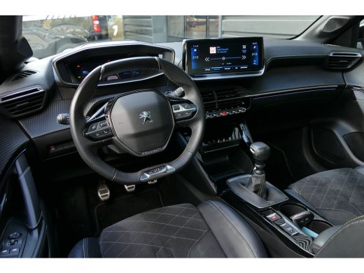 Peugeot 208 1.2 PURETECH 100PK GT PACK / NAVI / ALCANTARA / CLIMA / PANO.DAK / STOELVERWARMING / CAMERA / FUL... ActivLease financial lease