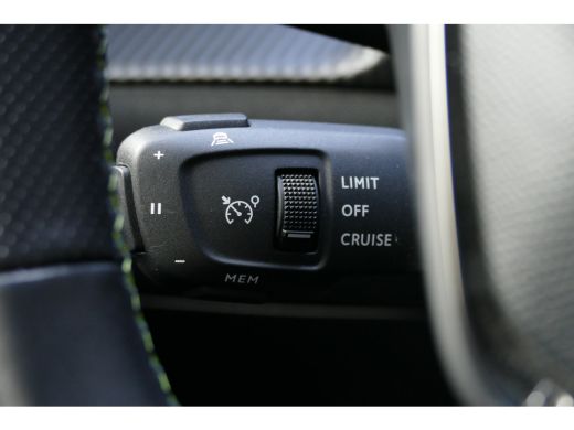 Peugeot 208 1.2 PURETECH 100PK GT PACK / NAVI / ALCANTARA / CLIMA / PANO.DAK / STOELVERWARMING / CAMERA / FUL... ActivLease financial lease