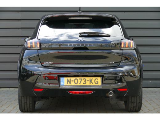 Peugeot 208 1.2 PURETECH 100PK GT PACK / NAVI / ALCANTARA / CLIMA / PANO.DAK / STOELVERWARMING / CAMERA / FUL... ActivLease financial lease