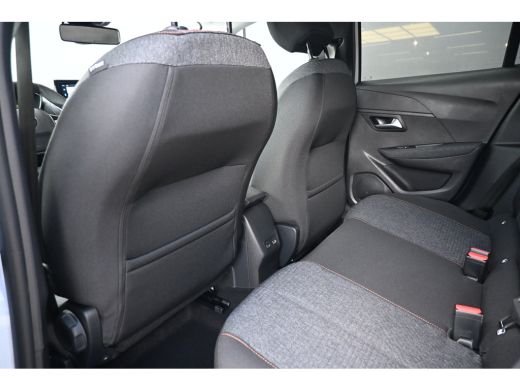 Peugeot e-208 EV Business 51 kWh DEMO-DEAL! 8 Jaar Garantie! | Navigatie | Achteruitrijcamera | Climate Control... ActivLease financial lease