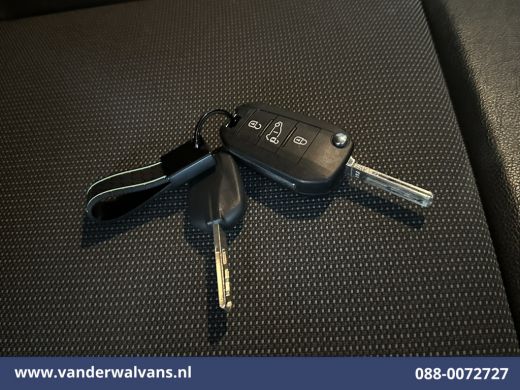 Peugeot Expert 1.5 BlueHDI 102pk L1H1 Euro6 Airco | Cruisecontrol | Trekhaak Parkeersensoren ActivLease financial lease