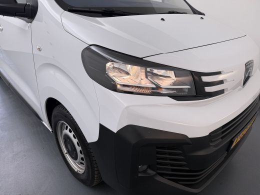 Peugeot Expert L2H1 180pk Automaat NAI | CAMERA | CRUISE | PDC ActivLease financial lease