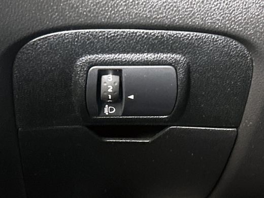 Renault Grand Sc&eacute;nic 1.3 TCe 141pk Techno 7Pers. / Trekhaak / Airco-ecc./ Navigatie / Pdc. / Apk nieuw ActivLease financial lease