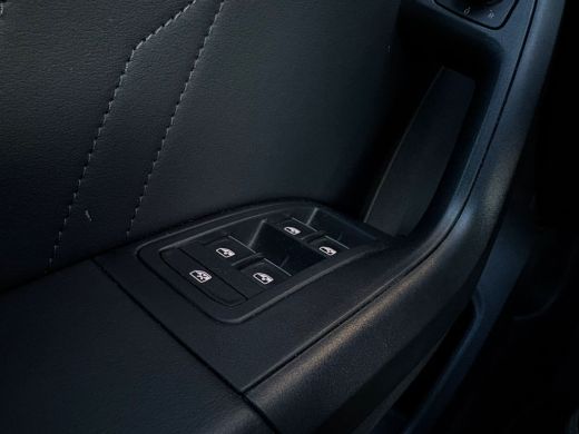 Seat Ateca 1.5 TSI 150 pk Style Business Intense 7-DSG | Achteruitrijcamera | Navigatie | Alcantara/leder st... ActivLease financial lease