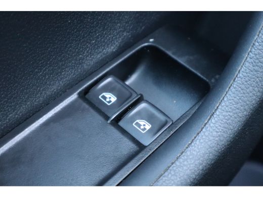 Skoda Fabia Combi 1.0 TSI Ambition 95PK | Airco | Cruise control | Parkeersensor achter ActivLease financial lease