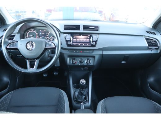 Skoda Fabia Combi 1.0 TSI Ambition 95PK | Airco | Cruise control | Parkeersensor achter ActivLease financial lease