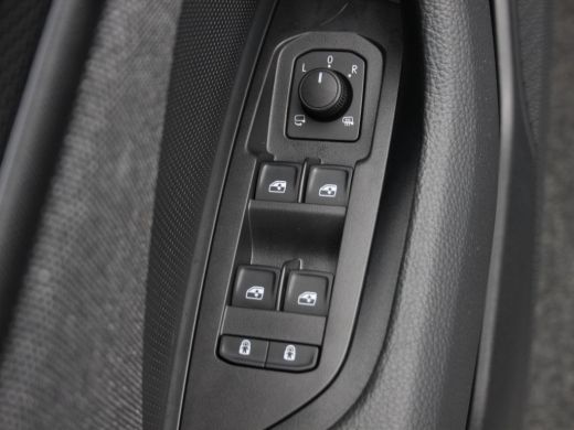Skoda Kodiaq 1.5 TSi 150 Pk Automaat MHEV Business Edition | 7 Persoons | Panoramadak | Camera | Trekhaak | Ad... ActivLease financial lease