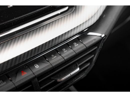 Skoda Octavia 1.4 TSI 245pk iV RS | Head-Up | Stoelen Elektrisch | Camera | 19" | Matrix ActivLease financial lease