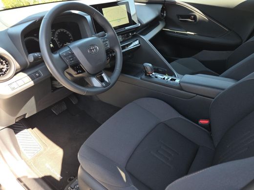 Toyota C-HR 1.8 Hybrid 140 Dynamic | Apple CarPlay | NL Auto | Rijklaar incl. garantie | ActivLease financial lease