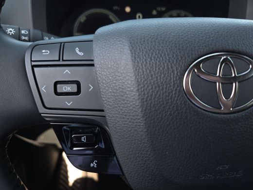 Toyota C-HR 1.8 Hybrid 140 Dynamic | Apple CarPlay | NL Auto | Rijklaar incl. garantie | ActivLease financial lease