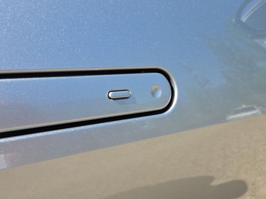 Toyota C-HR 1.8 Hybrid 140 Dynamic | Apple CarPlay | NL Auto | Rijklaar incl. garantie | ActivLease financial lease