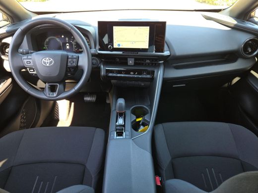 Toyota C-HR 1.8 Hybrid 140 Dynamic | Apple CarPlay | NL Auto | Rijklaar incl. garantie | ActivLease financial lease