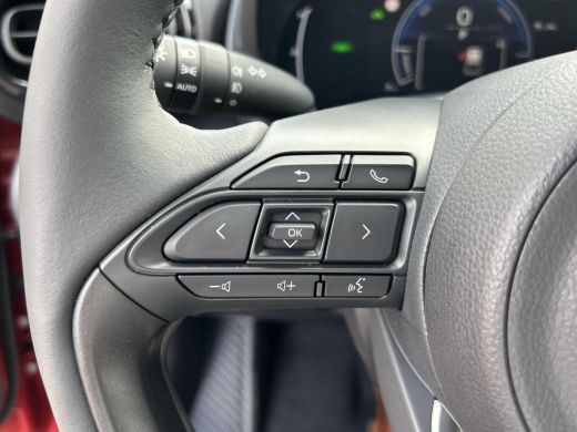 Toyota Yaris Cross 1.5 Hybrid 115 Active Comfort Pack ActivLease financial lease