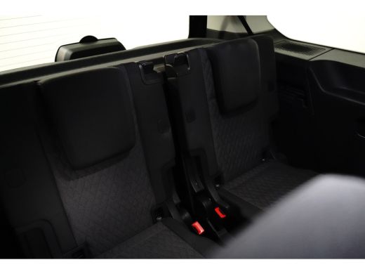 Volkswagen Caddy 1.5 eHybrid 150PK DSG-6 Life | NAVY BY APP | CAMERA | CLIMATE + ADAPT. CRUISECONTROL | KEYLESS START ActivLease financial lease