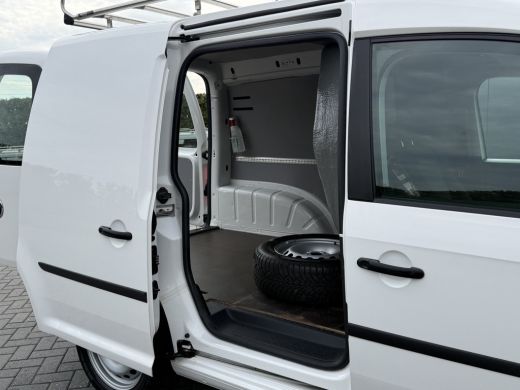 Volkswagen Caddy 2.0 TDI / L1H1 / 1e EIGENAAR / TREKHAAK / AIRCO / CRUISE / IMPERIAAL ActivLease financial lease