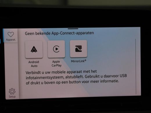 Volkswagen Golf 1.0 TSI Life | Adaptive cruise | Carplay | Navigatie | Parkeerhulp | Sfeerverlichting | Climate c... ActivLease financial lease