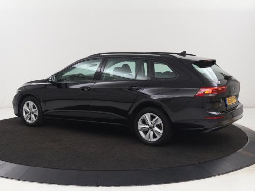 Volkswagen Golf 1.0 TSI Life | Adaptive cruise | Carplay | Navigatie | Parkeerhulp | Sfeerverlichting | Climate c... ActivLease financial lease
