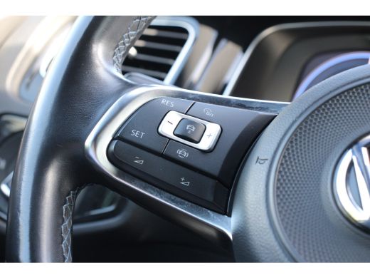 Volkswagen Golf 1.4 TSI PHEV GTE | Achteruitrijcamera | Airco (automatisch) | Bluetooth telefoonvoorbereiding ActivLease financial lease