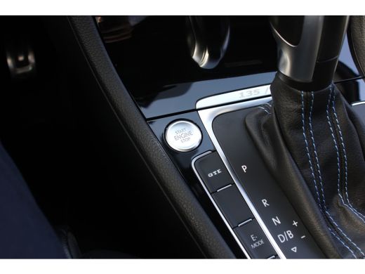 Volkswagen Golf 1.4 TSI PHEV GTE | Achteruitrijcamera | Airco (automatisch) | Bluetooth telefoonvoorbereiding ActivLease financial lease