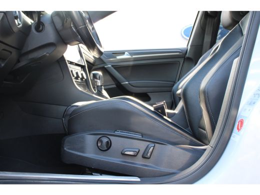 Volkswagen Golf 1.4 TSI PHEV GTE | Achteruitrijcamera | Airco (automatisch) | Bluetooth telefoonvoorbereiding ActivLease financial lease