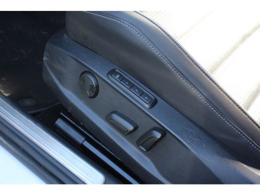 Volkswagen Golf 1.4 TSI PHEV GTE | Achteruitrijcamera | Airco (automatisch) | Bluetooth telefoonvoorbereiding ActivLease financial lease