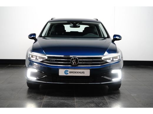 Volkswagen Passat Variant 1.4 TSI PHEV GTE Business | Achteruitrijcamera | Comfortstoel(en) | Matrix LED koplampen ActivLease financial lease