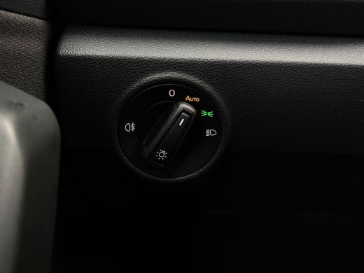 Volkswagen T-Roc 1.0 TSI 110 pk Life | Airco | Parkeersensoren | Apple Carplay | ActivLease financial lease