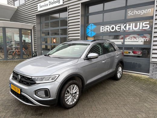 Volkswagen T-Roc 1.0 TSI 110 pk Life | Airco | Parkeersensoren | Apple Carplay | ActivLease financial lease