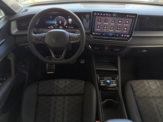 Volkswagen Tayron 1.5 eHybrid 272PK R-LINE SCHUIFDAK TRHAAK BLACK-STYLE 20''LMV PANO ERGO.STOEL MASSAGE TRAILER.ASSIST ActivLease financial lease