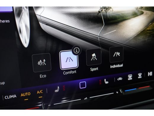 Volkswagen Tiguan 1.5 eTSI 150 pk Life 7-DSG | Wegklapbare Trekhaak | Achteruitrijcamera | Stoel/stuur verwarming | ActivLease financial lease