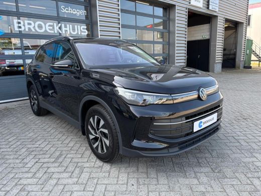 Volkswagen Tiguan 1.5 eTSI 150 pk Life 7-DSG | Wegklapbare Trekhaak | Achteruitrijcamera | Stoel/stuur verwarming | ActivLease financial lease