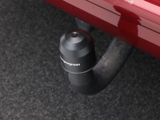 Volkswagen Transporter 2.0 TDi 150 Pk Automaat Bulli 75 Jahre | Camera | Trekhaak | Adaptive Cruise | CarPlay | Leer | S... ActivLease financial lease