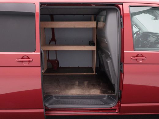 Volkswagen Transporter 2.0 TDi 150 Pk Automaat Bulli 75 Jahre | Camera | Trekhaak | Adaptive Cruise | CarPlay | Leer | S... ActivLease financial lease