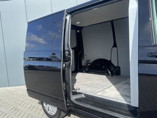 Volkswagen Transporter 2.0 TDI 150 PK DSG AUTOMAAT / L1H1 / 1e EIG. / CRUISE / AIRCO / APPLE CARPLAY / ANDROID AUTO / NA... ActivLease financial lease