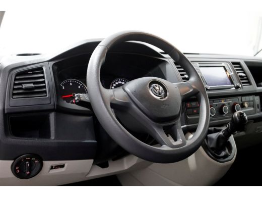 Volkswagen Transporter T6 2.0 TDI E6 Lang D.C. Comfortline Airco/Navi/Achterklep 05-2018 ActivLease financial lease